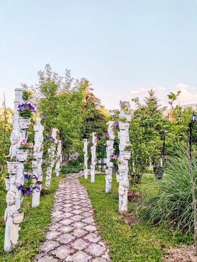 Paradise garden SJJ Buitenkant foto